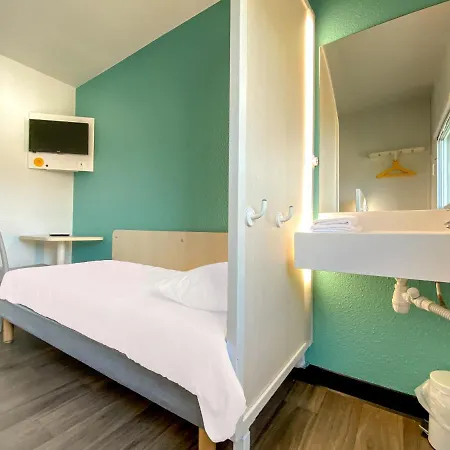Hotelf1 Avranches Baie Du Mont Michel 3*