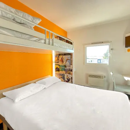 Hotelf1 Avranches Baie Du Mont Michel Hotel Saint-Quentin-sur-le-Homme