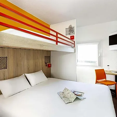 Hotelf1 Avranches Baie Du Mont Michel Hotel Saint-Quentin-sur-le-Homme