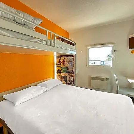 Hotelf1 Avranches Baie Du Mont Michel Hotel Saint-Quentin-sur-le-Homme
