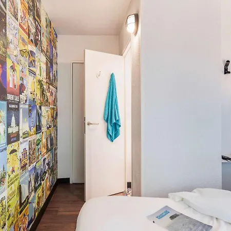 Hotelf1 Avranches Baie Du Mont Michel Hotel Saint-Quentin-sur-le-Homme