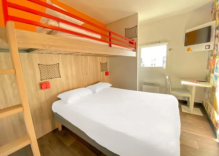 Hotelf1 Avranches Baie Du Mont Michel 3*