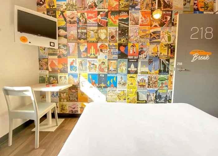 Hotelf1 Avranches Baie Du Mont Michel 3*