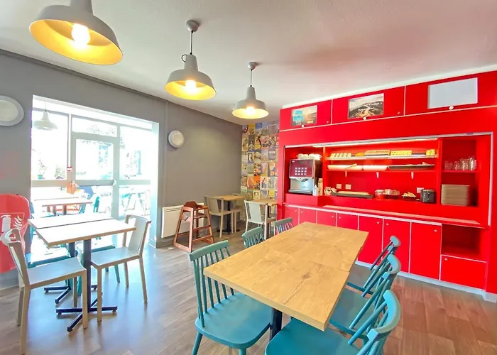 Hotelf1 Avranches Baie Du Mont Michel Hotel