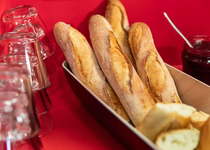 Hotelf1 Avranches Baie Du Mont Michel Hotell 3*