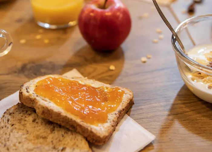 Hotelf1 Avranches Baie Du Mont Michel